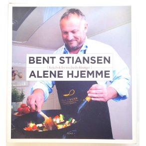 Bent Stiansen - Alene hjemme - Kokebok for sm husholdninger
