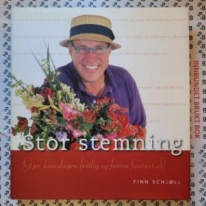 Finn Schjll - Stor stemning