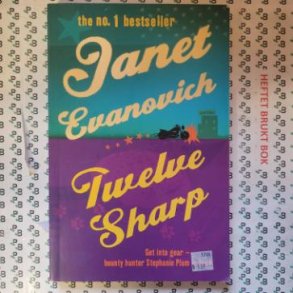 Janet Evanovich - Twelve Sharp