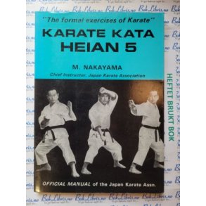 M. Nakayama - Karate Kata Heian 5