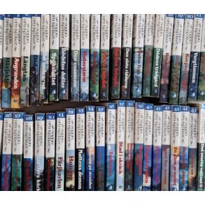 Margit Sandemo - Sagaen om Isfolket - komplett 47 b�ker (Pocket-serie)