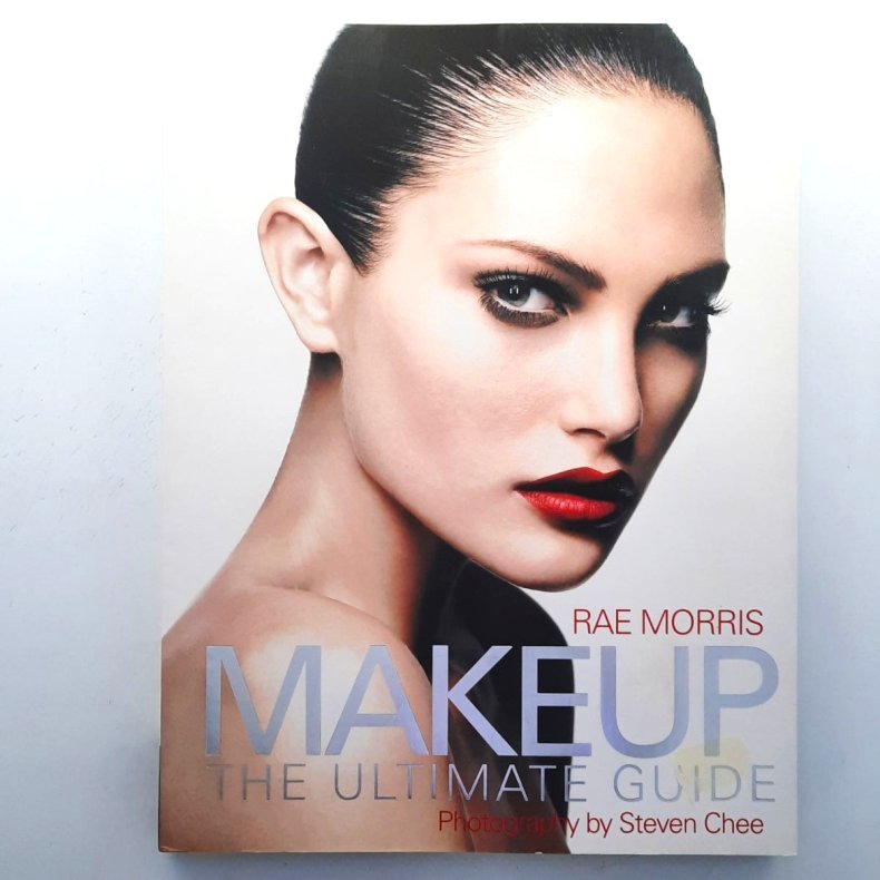 Rae Morris - Makeup: The Ultimate Guide (Heftet)
