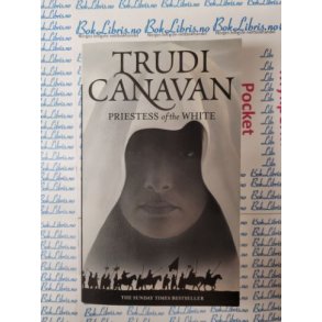 Trudi Canavan - Prietess of the White